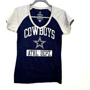Women's Dallas Cowboys Authentic T-Shirt. Blue and Gray. Size Large.